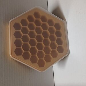 Hexagon Silicone Ice Tray NIP